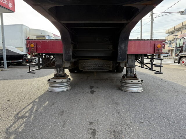 東急：重機運搬用トレーラー：幅2800㎜　荷台長4700㎜：歩みハンガー：8輪