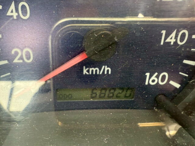 キャンター：平ボデー：前出しバンパー：ステンレスサイドバンパー：マニュアル