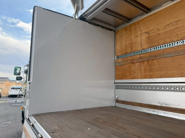 日野:17レンジャー:ハイルーフ:ウィング:6200ワイド:エアサス:跳上ゲート