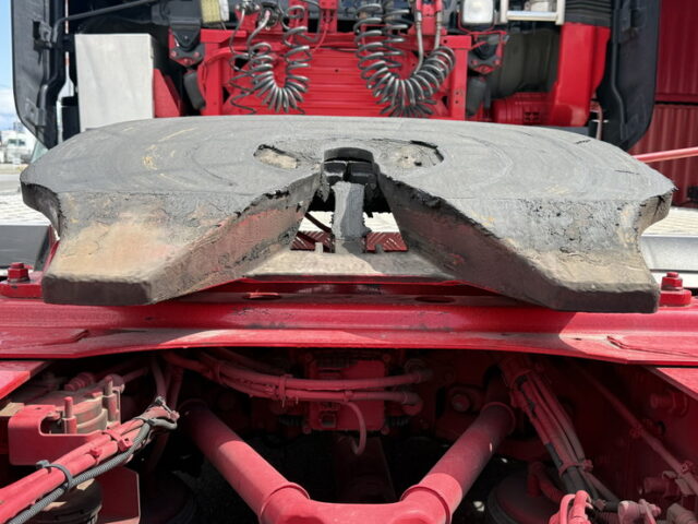 日野:17プロフィア:ハイルーフ:トレーラーヘッド:架装多数:アルミホイール