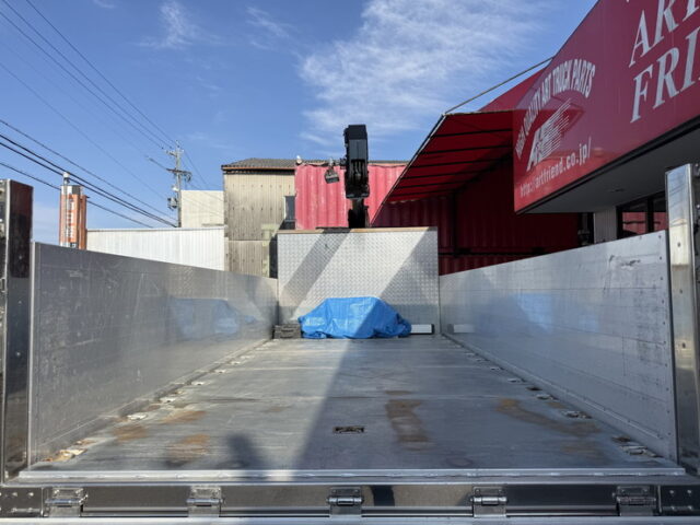 ファイター:増トン:クレーン:セミワイド:5Mボデー:架装多数:270馬力