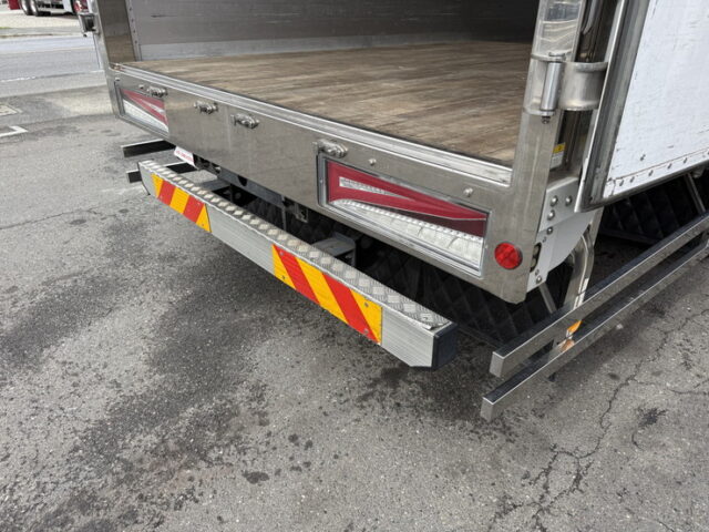 日野：17レンジャー：ハイルーフ：ウィング：6200ワイド：リア門口ステンレス