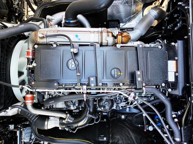 【574】R2　スーパーグレート　ウィング　格納ゲート付　未使用車