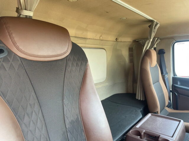 日野　17プロフィア　冷凍ウィング　ステンレス多数　菱重製冷凍機TDJS100DC