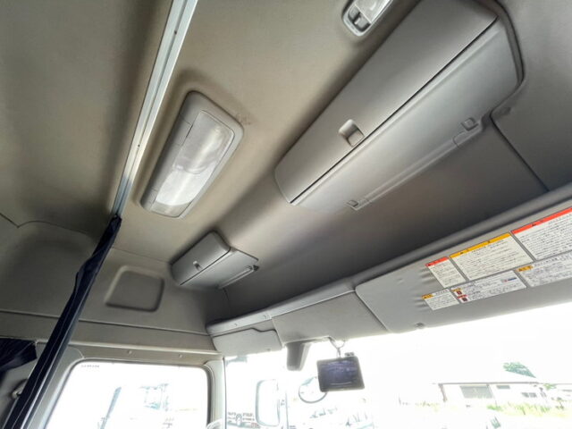 日野　プロフィア　ハイルーフ　ウィング　リア門口ステンレス　7速　E13Cエンジン