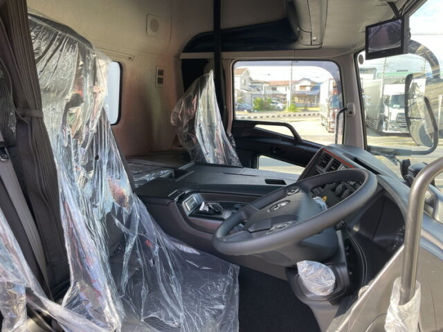 【現行型】スーパーグレート　スーパーハイルーフ　未使用　リア門口ステンレス