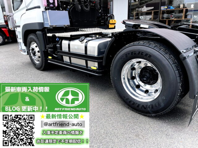 17スーパーグレート　トレーラーヘッド　ハイルーフ　D尺　460馬力　未使用　第5輪荷重11.500㎏　プレミアムライン