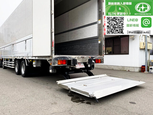 【861】H27　プロフィア　ウィング　門口ステンレス　格納ゲート付