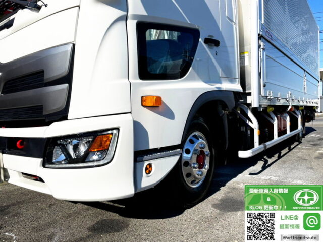 【906】R3　17レンジャー　6200ワイド　冷凍ウィング　エアサス　床シマイタ　240馬力　登録済未使用車