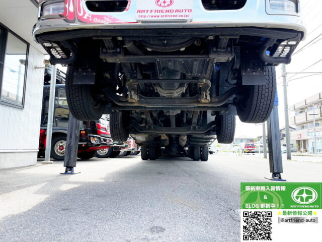 【1495】R2　ギガ　ハイジャッキセルフ　4段クレーン　ウィンチ付　TADANO　歩みハンガー歩み付