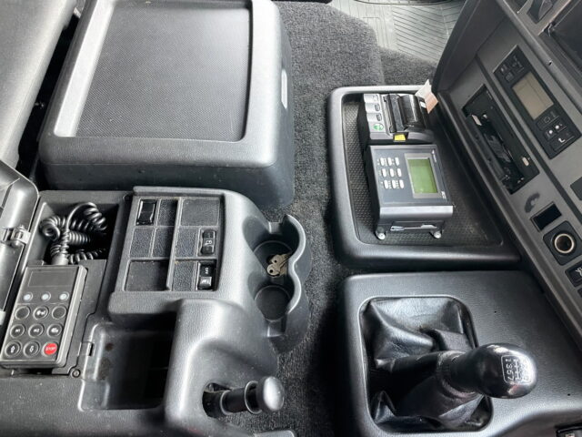 日野　プロフィア　冷凍バン　サブエンジン　キーストン　ジョロダー4列