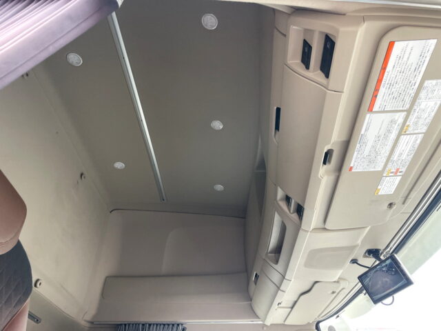 日野　17レンジャー　ハイルーフ　ウィング　架装多数　跳上ゲート　後輪エアサス