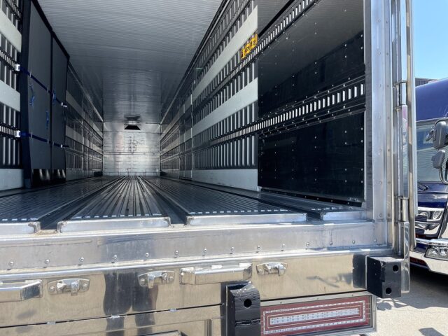 フルハーフ　トレーラー冷凍バン　サーモキング　プレジデント　３軸　リフトアクスル(中残し)