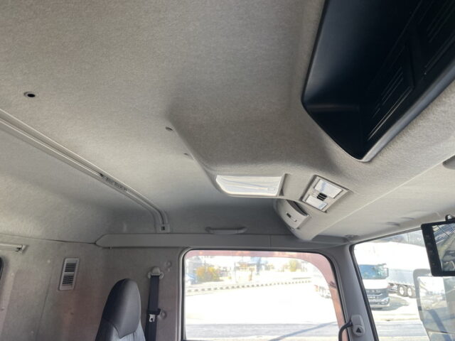 17スーパーグレート　冷凍バン　左観音扉　サブエンジン　ジョロ4キーストン　