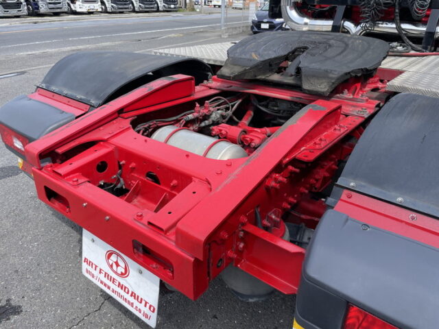 日野　プロフィア　ハイルーフ　トレーラーヘッド　煙突マフラー(ダミー)　ブタ鼻