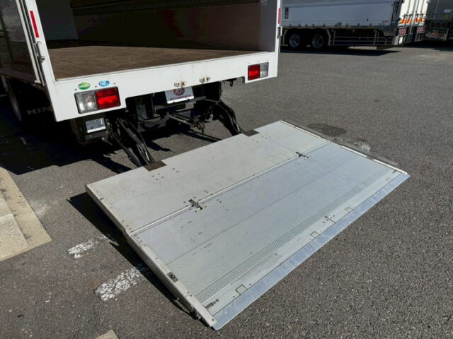 日野：17レンジャー：ウィング：6200ワイド：エアサス：格納ゲート