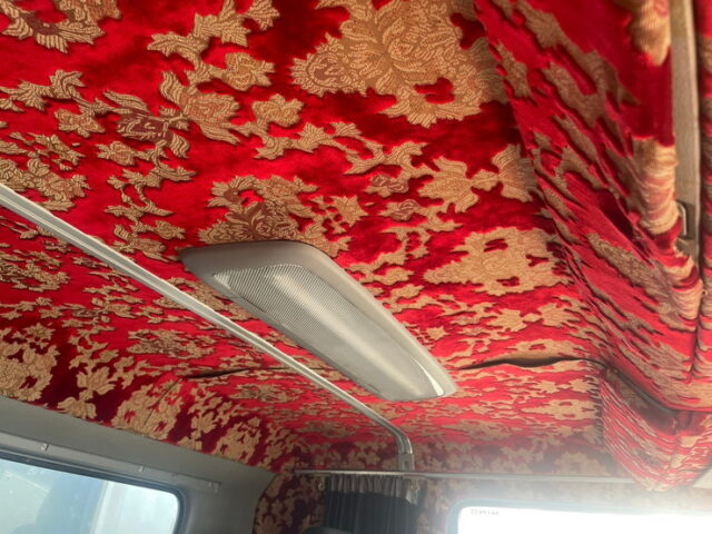 日野　レンジャープロ　冷凍ウィング　ステンレスサイドバンパー　メッキパーツ多数