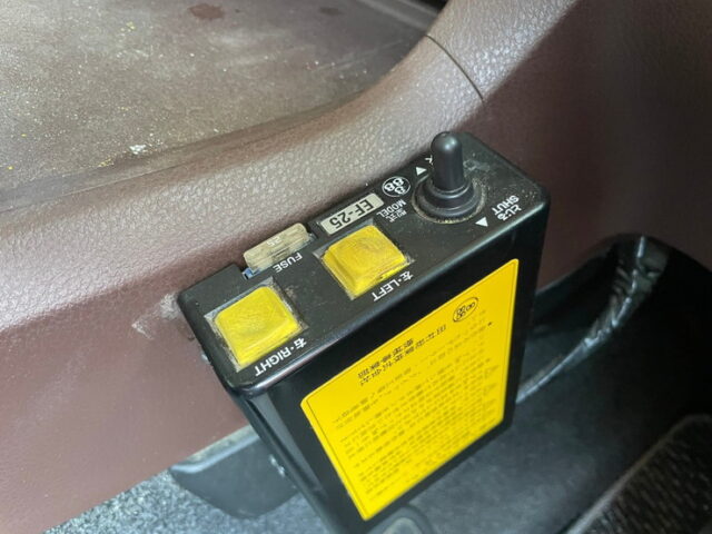 日野　17プロフィア　ダンプ　ハイルーフ　Ｌゲート　メッキ多数