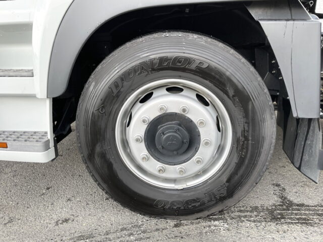 三菱ふそう：スーパーグレート：トレーラーヘッド：ハイルーフ：Ｄ尺：AT：未使用：第５輪11.5ｔ　