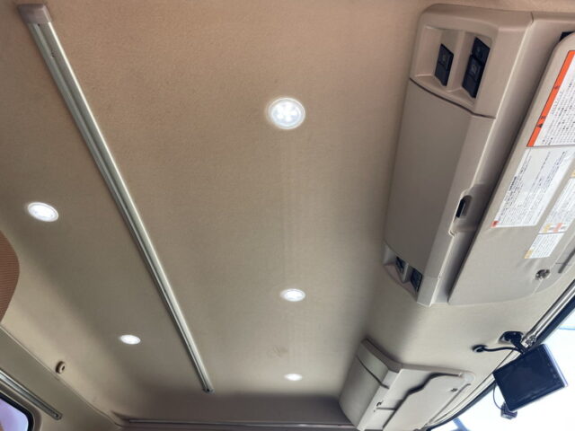 日野：17レンジャー：冷凍バン：エアサス：TDJS50A-L2：アルミシマ床：240馬力