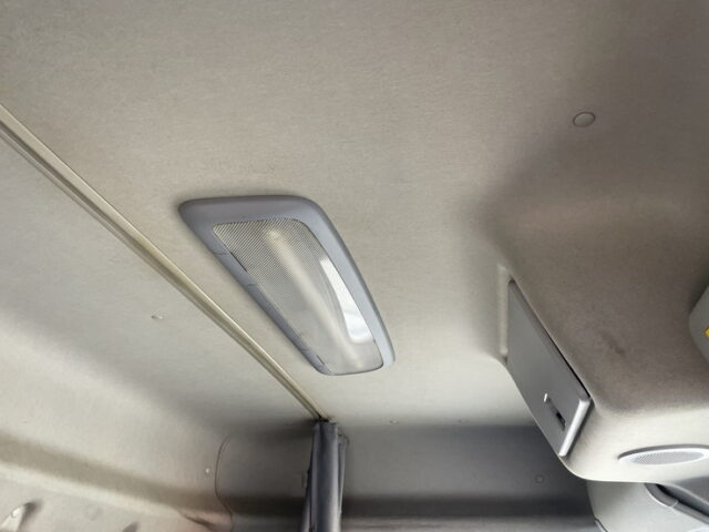 いすゞ：ギガ：ハイルーフ：ウィング：アルミホイール：スムーサー：木床