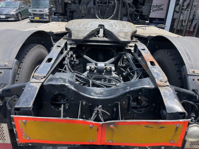 日野：テラヴィ：ハイルーフ：トレーラーヘッド：後輪エアサス：第5輪荷重11.500㎏