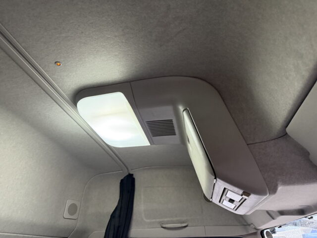 17スーパーグレート：ハイルーフ：メッキ多数：アルミホイール：リア門口ステンレス