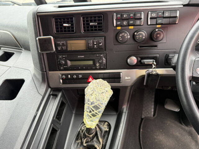 17スーパーグレート：ハイルーフ：冷凍バン：アルミホイール：サブエンジン：ジョロ4キーストン