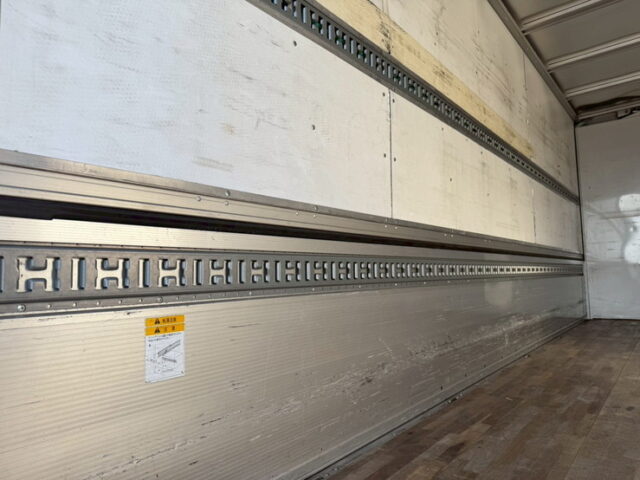 日野：17レンジャー：ハイルーフ：ウィング：6200ワイド：格納ゲート：エアサス