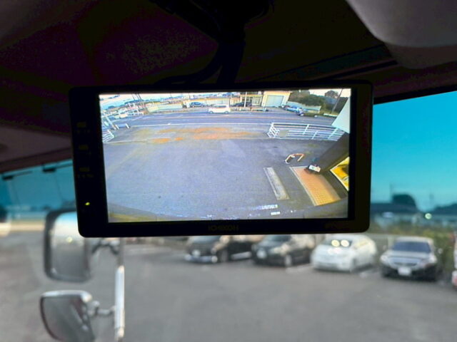 いすゞ：フォワード：ハイルーフ：冷凍バン：7100標準幅：架装多数：格納ゲート：エアサス