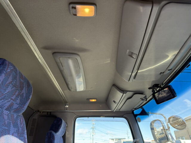 日野：レンジャープロ：ウィング：ボディ枠ステンレス：90アオリ：240馬力：エアサス