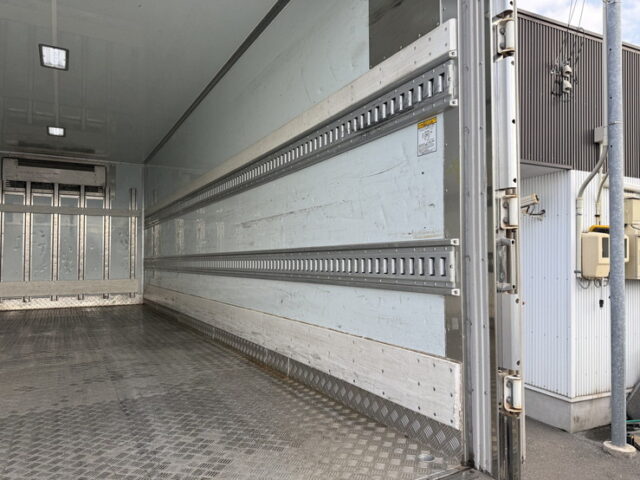 日野:17レンジャー:冷凍バン:菱重製冷凍機TDJS50DC:格納ゲート:アルミシマ床