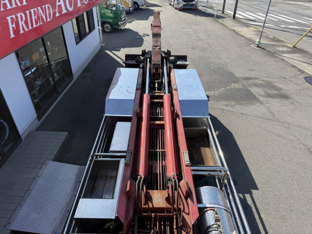 スーパーグレート：ハイルーフ：アームロール：40立米：架装多数：煙突マフラー(ダミー)