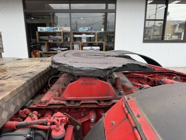 いすゞ:ギガ:ハイルーフ:トレーラーヘッド:フロントバイザー:第5輪荷重11.100㎏