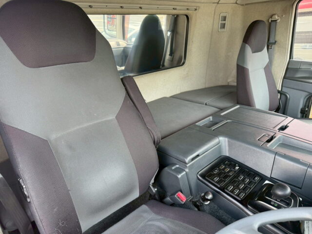 スーパーグレート：ハイルーフ：ウィング：跳上ゲート：アルミホイール：床鉄