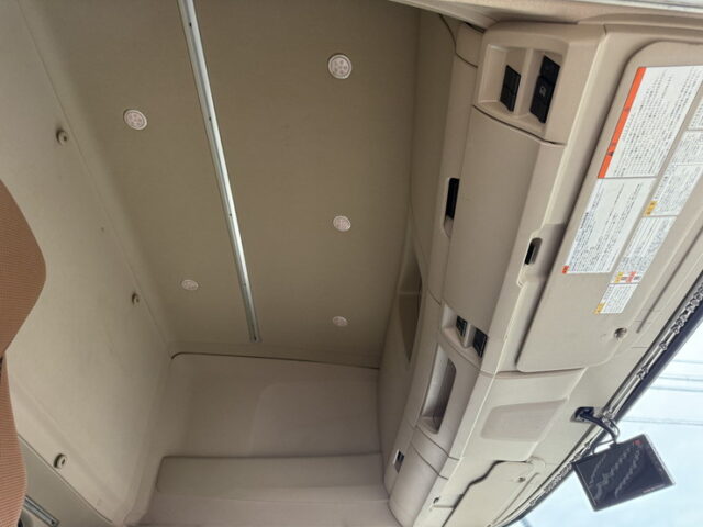 日野：17レンジャー：ハイルーフ：ウィング：6200ワイド：リア門口ステンレス