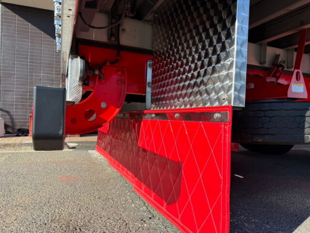 委託販売車両　レンジャープロ　ハイルーフ　セミワイド　ハイグレード　ヤマダボデー　ステンレス多数