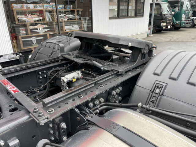 スカニア：R460：現行モデル：登録済未使用車：トレーラーヘッド：総輪エアサス