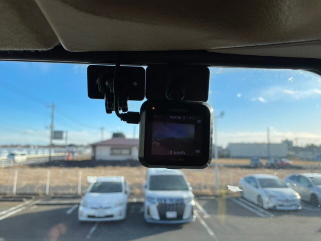 三菱ふそう　スーパーグレート　トレーラーヘッド　ハイルーフ　AT　ステンレスサイドバンパー