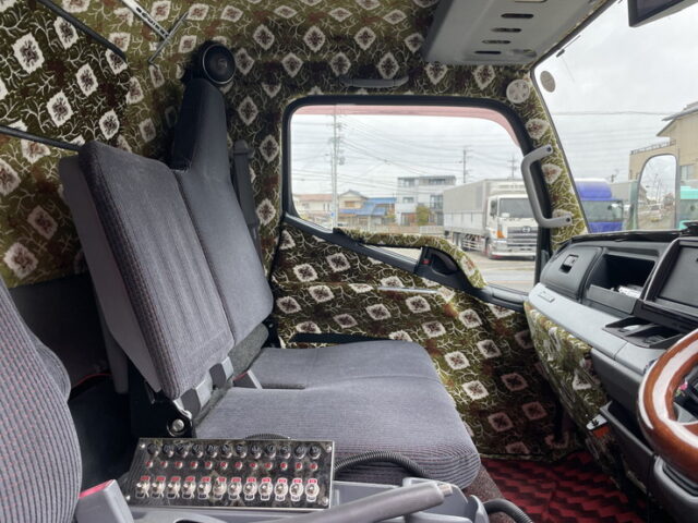 ブルーテックキャンター　ワイドロング　ウィング　架装多数　リア門口ステンレス