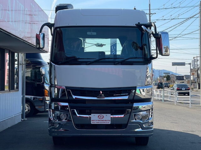 17スーパーグレート　トレーラーヘッド　ハイルーフ　未使用　E尺　460馬力　第5輪荷重11.500㎏　プレミアムライン