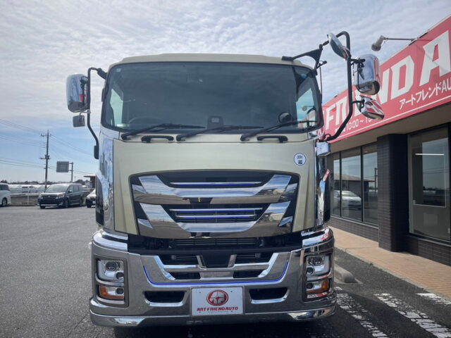 ギガ　平セルフ　4段クレーン　３軸　２デフ　ラジコン付　重機運搬仕様　歩み板付　ハイジャッキ