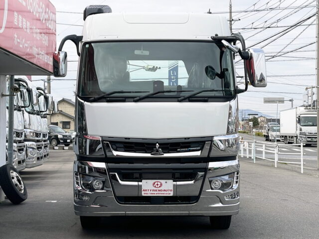 17スーパーグレート　トレーラーヘッド　ハイルーフ　D尺　460馬力　未使用　第5輪荷重11.500㎏　プレミアムライン