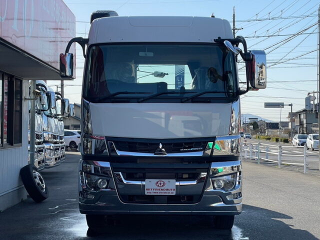 17スーパーグレート　トレーラーヘッド　ハイルーフ　未使用　E尺　460馬力　第5輪荷重11.500㎏　プレミアムライン