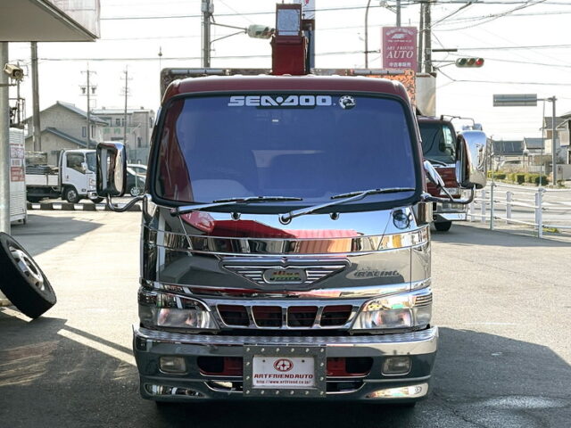 日野　デュトロ　4段クレーン　ラジコン　フックイン　前出しバンパー昇降機付き　ヒッチメンバー