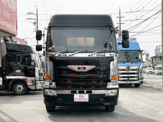 日野　プロフィア　ハイルーフ　トレーラーヘッド　架装多数　第5輪荷重8.900㎏　メッキホイール