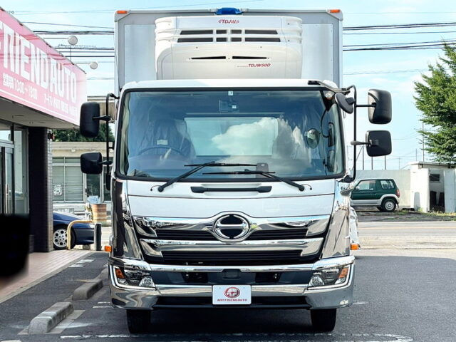 【1237】R4　17レンジャー　冷凍ウィング　6200ワイド　エアサス　未使用車　アルミシマ床　240馬力