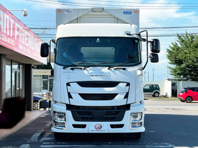 【1141】R1　ギガ　ハイルーフ　ウィング　7速　380馬力　木床　低走行　