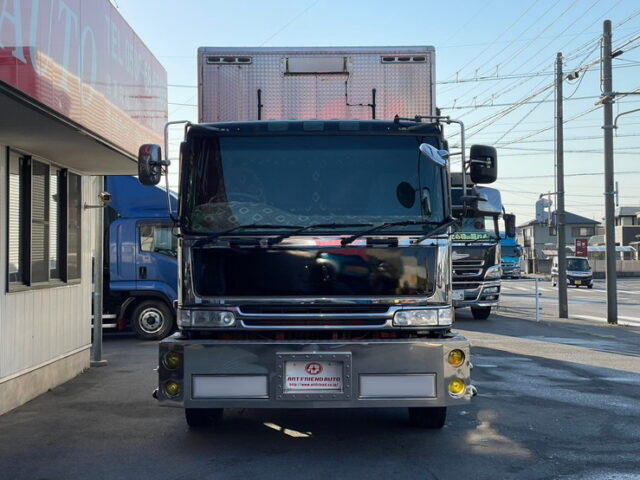 【1392】H12　テラヴィ　冷凍バン　V8　ダブルマフラー　7速　ステンレス多数