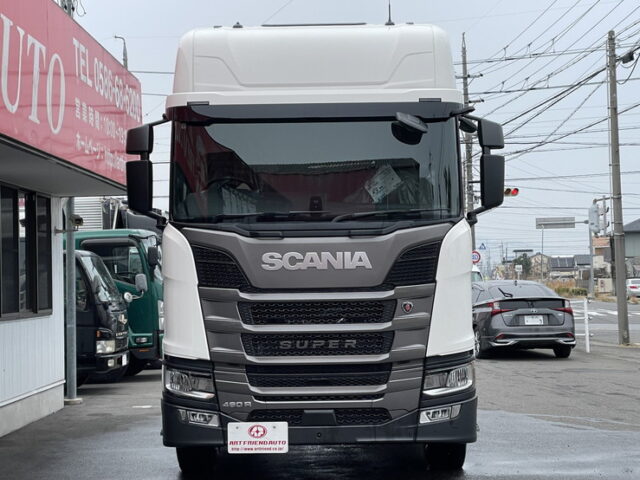 スカニア：R460：現行モデル：登録済未使用車：トレーラーヘッド：総輪エアサス